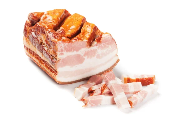 Bacon isolerad på vitt — Stockfoto