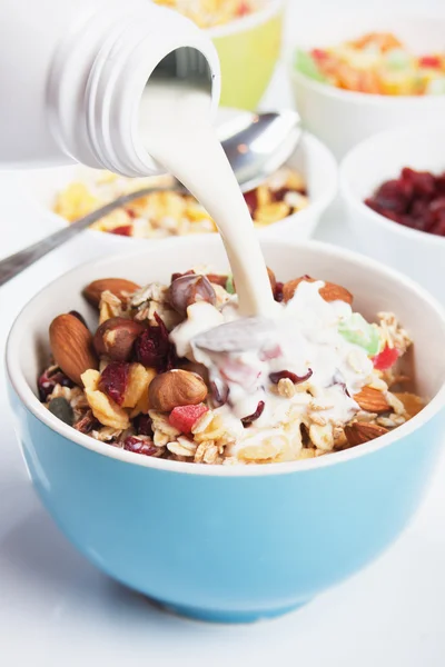 Cereal muesli with dried fruit and nuts — Stock Photo, Image