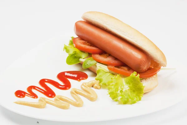 Hot dog à la laitue et moutarde — Photo