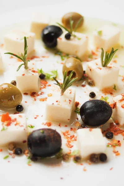 Insalata di formaggio e olive — Foto Stock