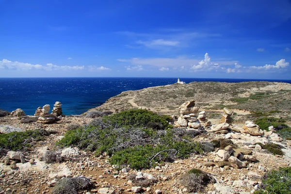 希腊。罗兹。普拉索尼西岛的灯塔. — 图库照片