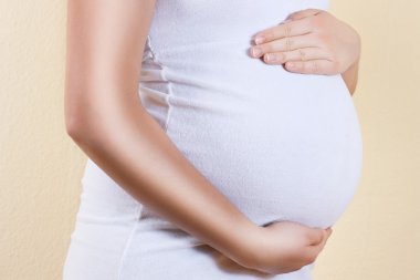 apregnant kadının göbek