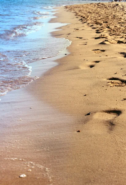 Praia e mar — Fotografia de Stock