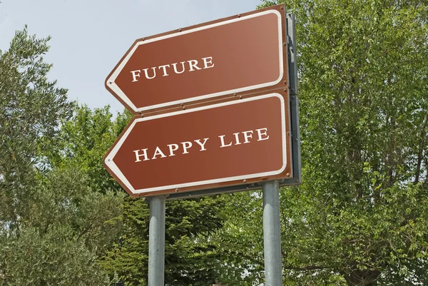 Sinal de caminho para a vida feliz e futuro — Fotografia de Stock