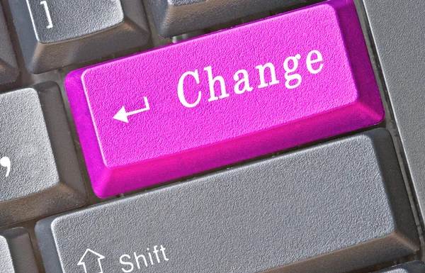 Πληκτρολόγιο με κλειδί για την αλλαγή — Φωτογραφία Αρχείου