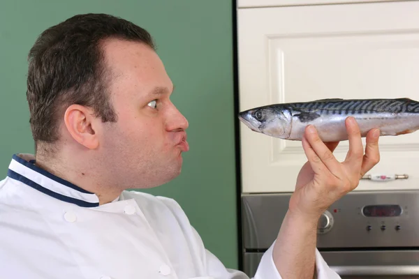 요리사와 물고기 — 스톡 사진
