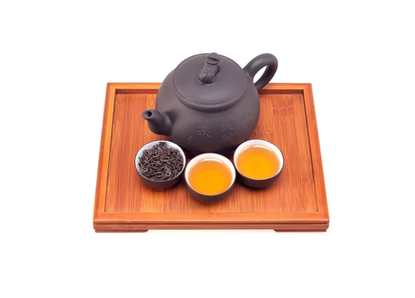 Čínský zelený čaj hliněný hrnec a poháry — Stock fotografie