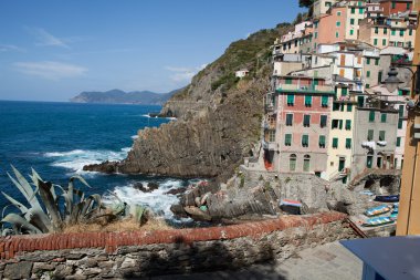 Riomaggiore - İtalya 'nın Cinque Terre kentlerinden biri