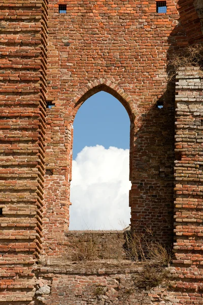 De gevel van de abdij van san galgano, Toscane, — Stockfoto
