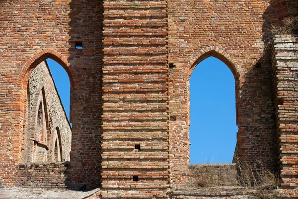 La façade de l'abbaye de San Galgano, Toscane , — Photo