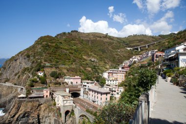 Riomaggiore - İtalya 'nın Cinque Terre kentlerinden biri