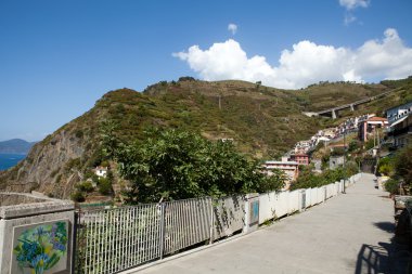 Riomaggiore - İtalya 'nın Cinque Terre kentlerinden biri