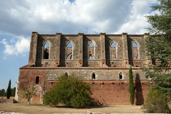 San galgano abbey yan duvar. Toskana — Stok fotoğraf