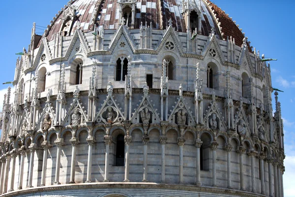 Pisa - Bautismo de San Juan en la Piazza dei Miracoli — Foto de Stock