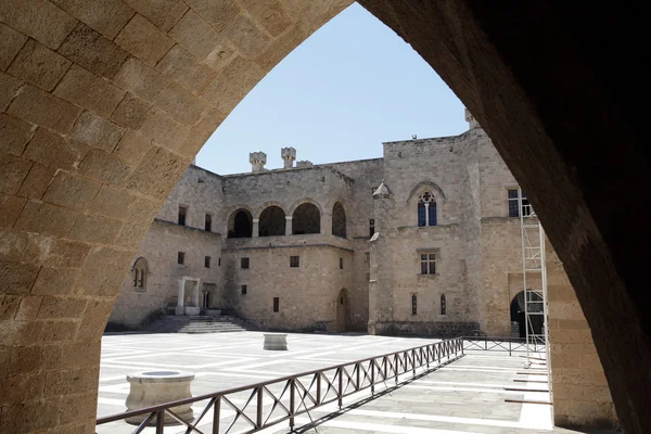 The Palace of the Grand Master of the Knights of Rhodes — Stock Photo, Image