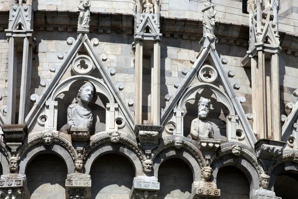 Pisa - Křtiny sv. Jana na Piazza dei Miracoli — Stock fotografie