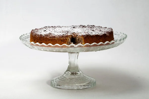 Σπιτικό κέικ με διαφορετικά είδη καρπών με κέλυφος — Φωτογραφία Αρχείου