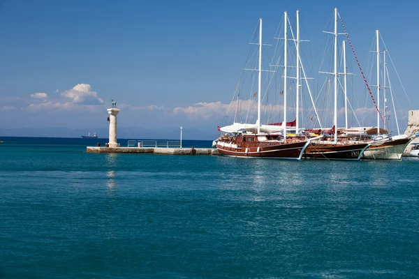 Portu Mandraki, Rodos — Zdjęcie stockowe
