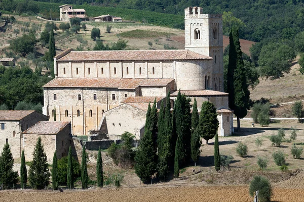 Opatství Sant Antimo u Montalcina v Toskánsku, Itálie — Stock fotografie