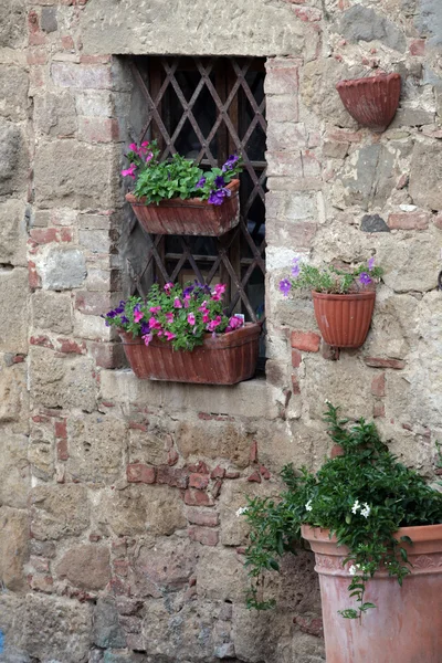 Monticchiello - medeltida by nära pienza. Toscana. — Stockfoto