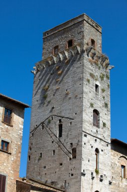 San gimignano-küçük Ortaçağ hill town Toskana duvarlı