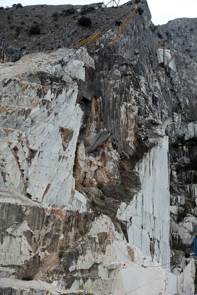 Мраморные карьеры - Апуанские Альпы — стоковое фото