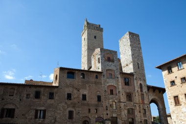 San gimignano-küçük Ortaçağ hill town Toskana duvarlı