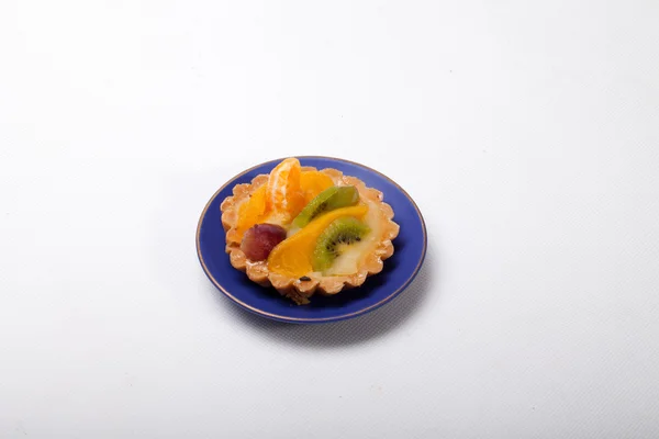 Édes torta gyümölcsökkel — Stock Fotó