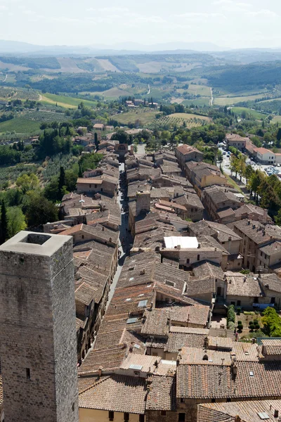 Pueblo toscano San Gimignano vista desde la torre —  Fotos de Stock