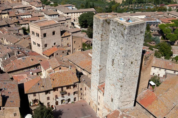 Toszkán falu san gimignano kilátás a toronyból — Stock Fotó