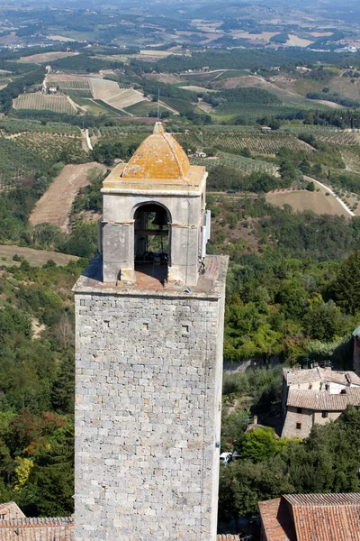Toszkán falu san gimignano kilátás a toronyból — Stock Fotó