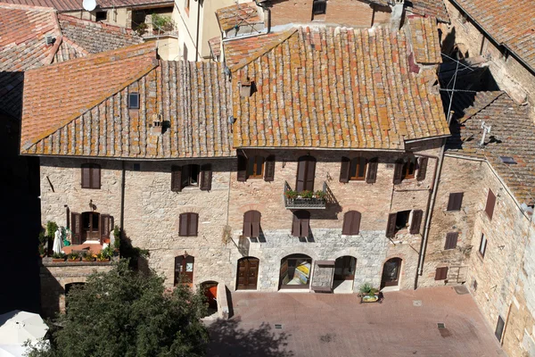 Tuscan village San Gimignano view from the tower — Stock Photo, Image