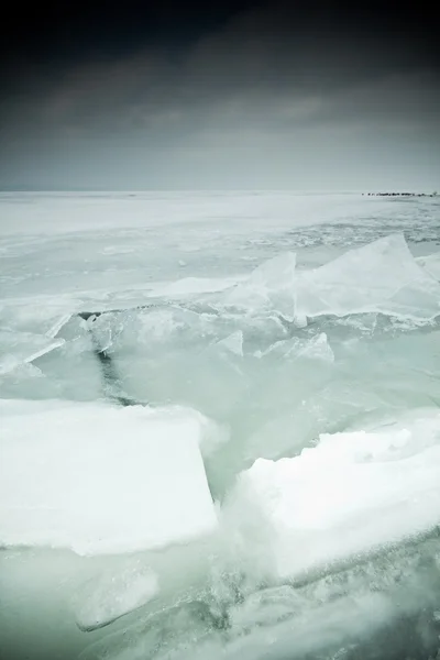 Lago gelado — Fotografia de Stock