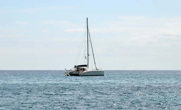 Sailboat at anchor — Stock Photo, Image