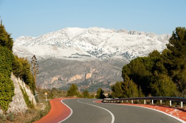 guadalest yol