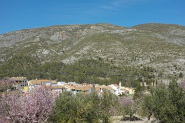 Costa blanca dağ köyü