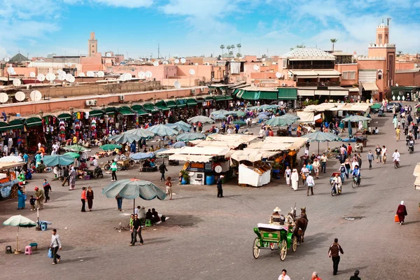 Djemaa el Fna - piazza a Marrakech — Foto Stock
