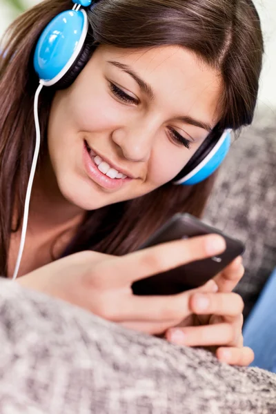 Listening music — Stock Photo, Image