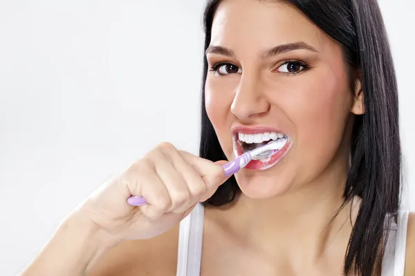 Escovar os dentes — Fotografia de Stock