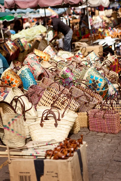 Bolsas en el mercado — Foto de Stock