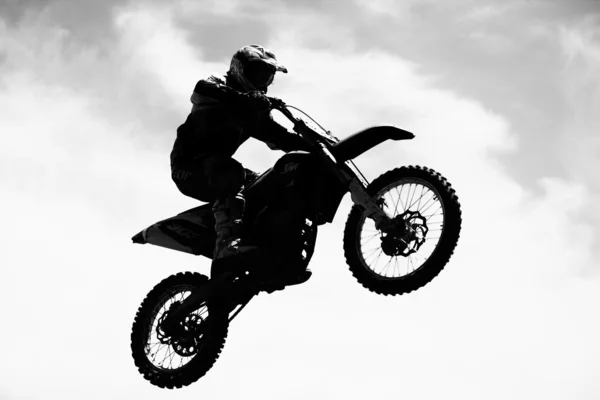 Silhouette motocross — Photo
