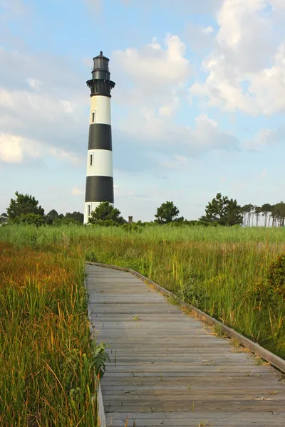 Der Leuchtturm der Insel bodie am äußeren Ufer der Nordkarolina — Stockfoto