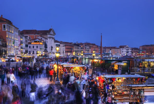 Folkmassan i Venedig — Stockfoto