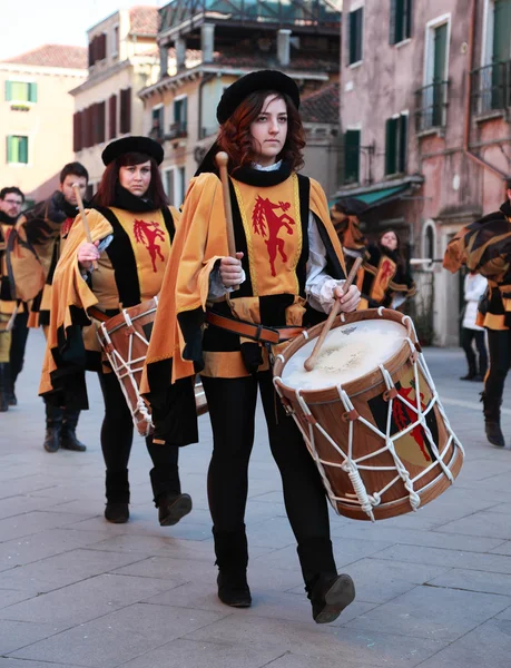 Banda de bateristas medievais — Fotografia de Stock