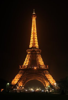 Eiffel Tower by night clipart