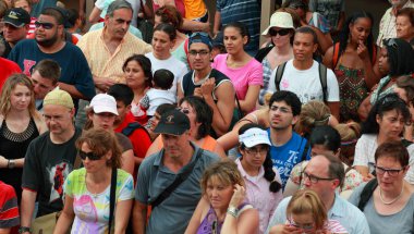 Crowd of tourists clipart