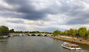 seine turistik gemide