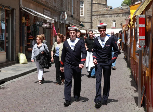 saint malo sokaklarında