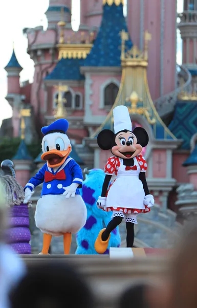 Minnie Mouse y Pato Donald Imagen de stock