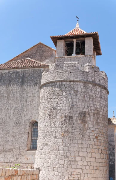 Una iglesia en stari grad — Foto de Stock